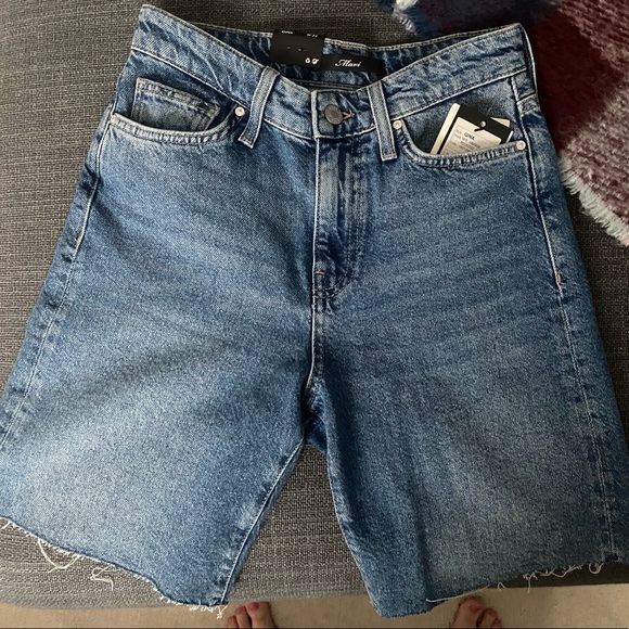 Mid-Length Jean Shorts - Picture 3 of 4